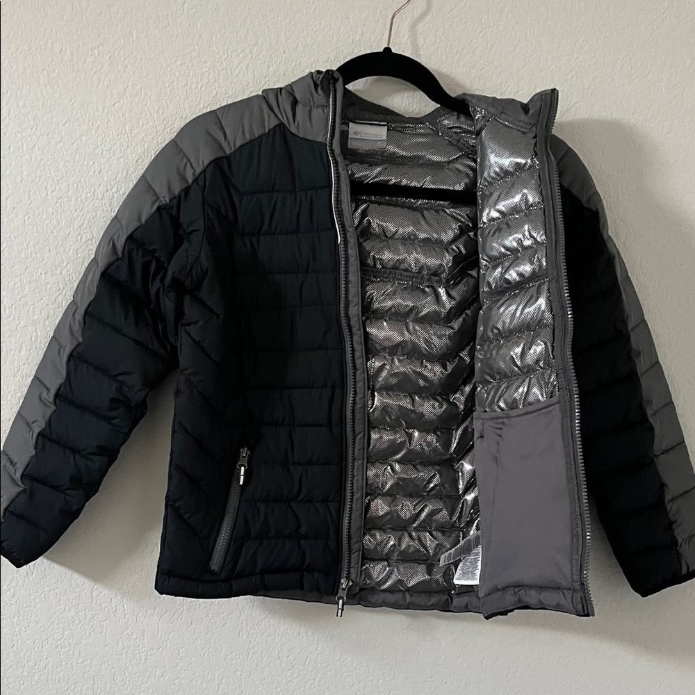 Columbia Kids Two-Tone Black and Gray Hooded Puffer Coat - Picture 3 of 4